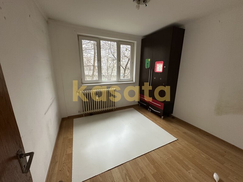 Raul Doamnei, 3 camere, etaj intermediar, bloc anvelopat